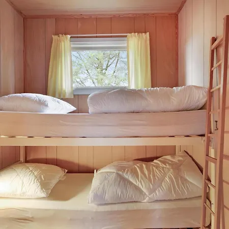 Prázdninový dům Authentic Surrounded By Nature Near Grenå