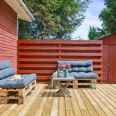 Authentic Surrounded By Nature Near Grenå