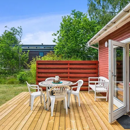 Authentic Surrounded By Nature Near Hébergement de vacances